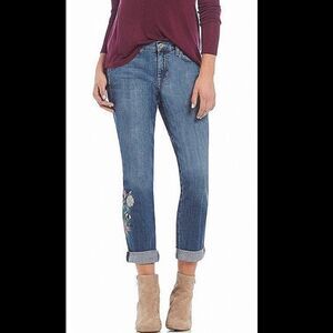 New Jessica Simpson Mika boyfriend jeans. Sz 25